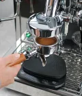 Smart coffee scale with portafilter in espresso machine barista-essentials