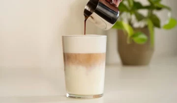 Sådan laver du den lækreste latte macchiato derhjemme!
