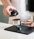 Coffee distributor mm black