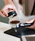 Coffee distributor mm black